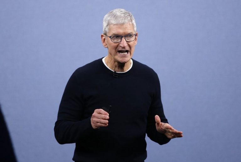 Apple Ceo Ceo Cook的旋风之旅亚洲仍在继续，访问泰国