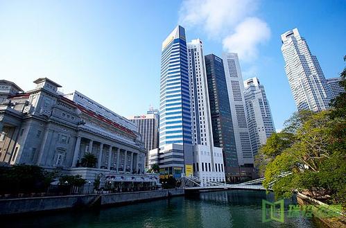 2个坚实的新加坡房地产投资信托基金将在不确定性中考虑