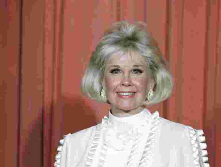 &apos;枕头谈&apos;&apos;幸运我&apos;：Doris Day的电影列表