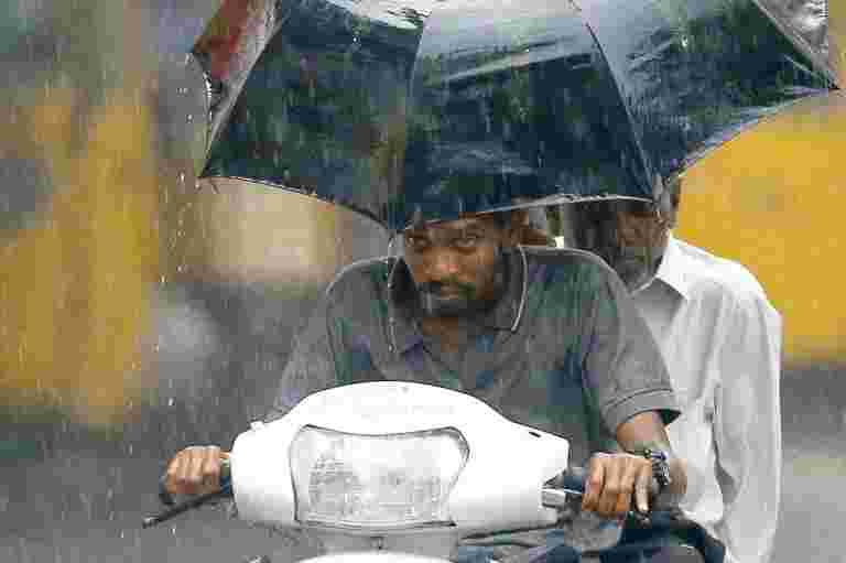 在孟买下雨 - 这是这个季风的第三次