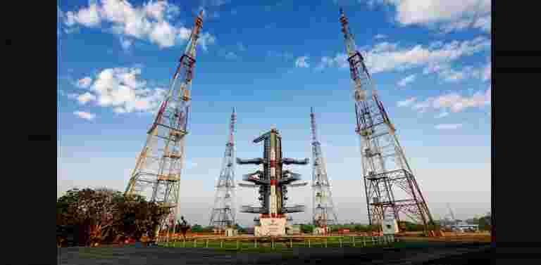 ISRO在7月9日至16日至7月9日至16日之间推出第二届月球使命南部2，预计将于9月6日登陆