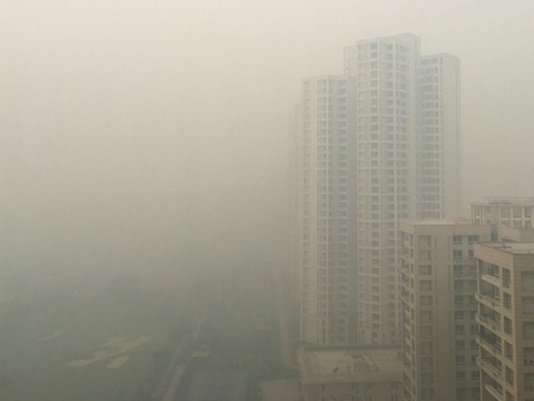 印度占世界最受污染的50个最污染的城市的一半，Gurugram上面列出了