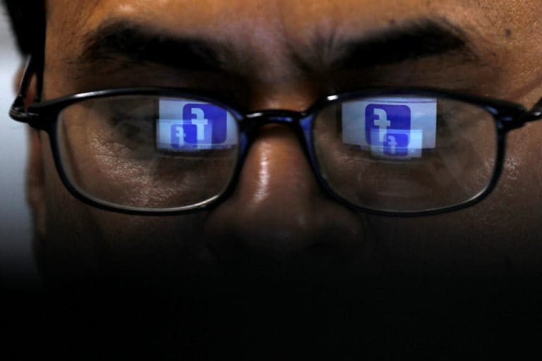 Coo Sheryl Sandberg说，在Facebook中没有受益