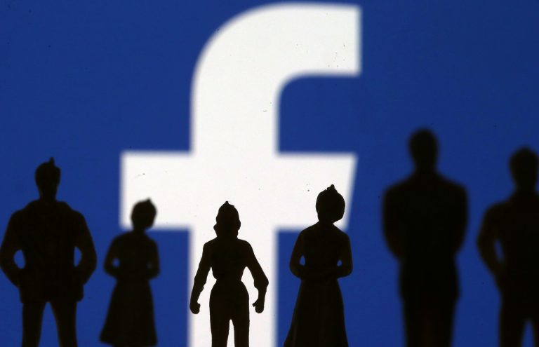Facebook的Libra货币因叛逃而受到殴打，推动