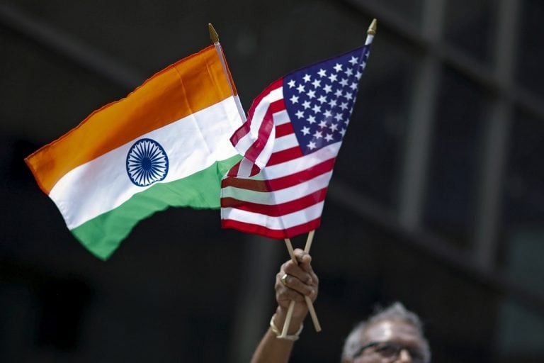 印度，美国解决重要的贸易问题;作品中的初始贸易包