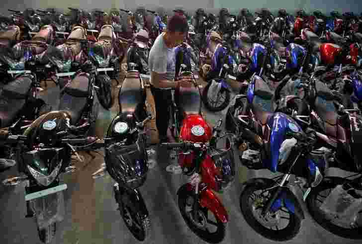 Bajaj Auto Mailless 2019年国际多米达尔400售价为1.74万卢比