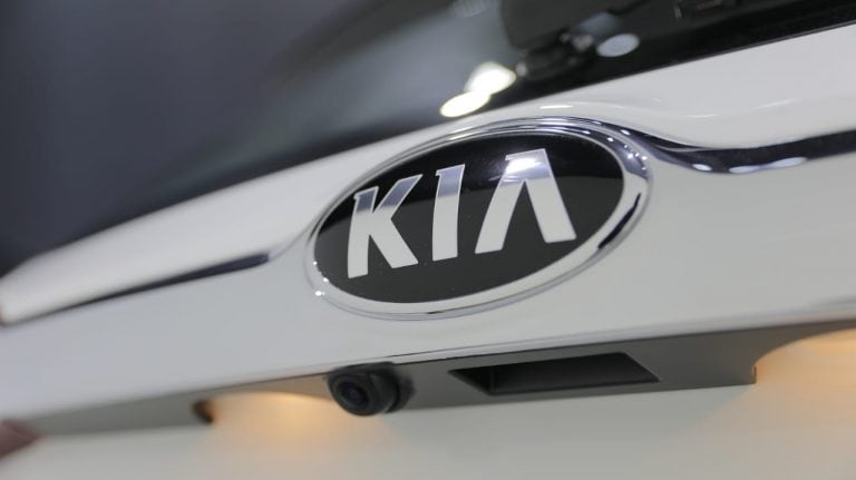KIA MOTORS穿过50,000个单位的汽车销售标记，具有连接功能的汽车