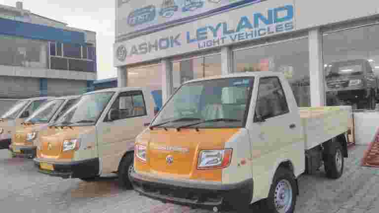 Ashok Leyland 2月销售额上涨19％，同比为13,703个单位