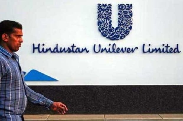 Hindustan Unilever面对Flak在红色标签广告，显示儿子&apos;放弃&apos;父亲在Kumbh Mela