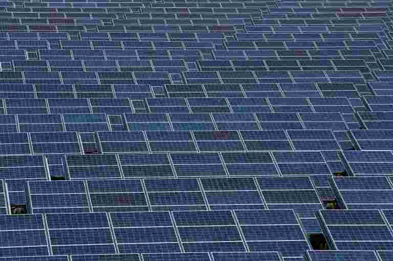 美元产业在泰米尔纳德邦的单位设立4MW太阳能发电厂
