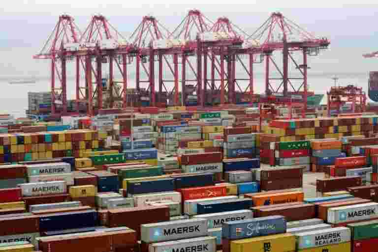 贸易逆差缩小为7月份出口增长2.25％