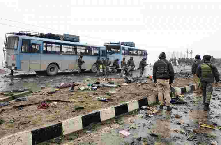 Pulwama Terror Action Mastermind认为官员们在遭遇中被杀死