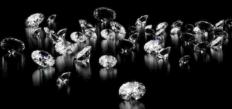 Reliance Jewels的Sunil Nayak表示，珠宝中的钻石内容飙升