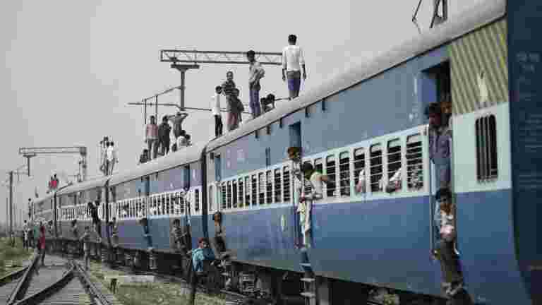 Amritsar火车悲剧：铁路否认责任