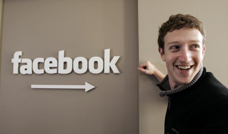 FACEBOOK不仅仅是双打Zuckerberg补偿达2260万美元