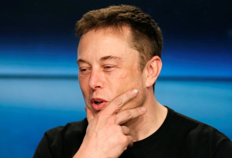 在Spacex与Elon Musk合作的男人揭示了成功的简单配方