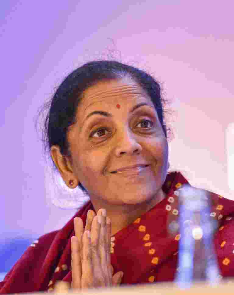 经济刺激2.0：FM Nirmala Sitharaman宣布为强调部门的信用担保支持计划