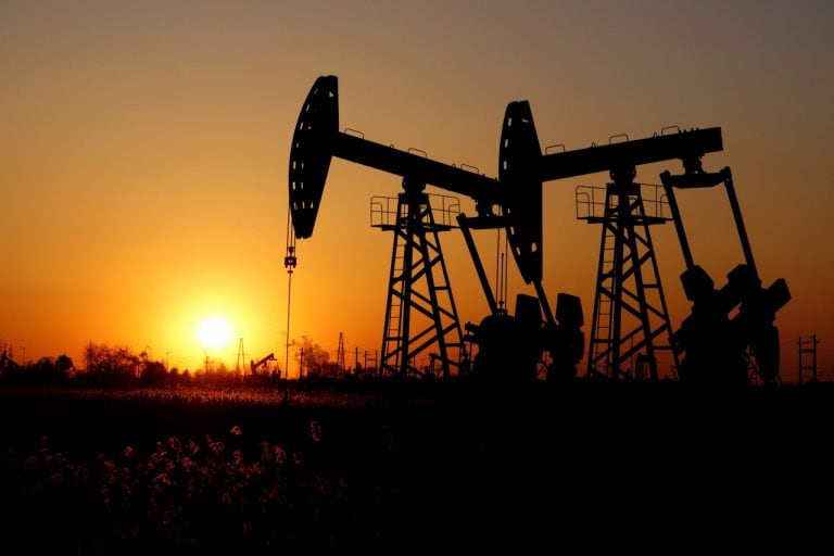 石油收益1％，因为沙特部长由欧佩克产量削减代表