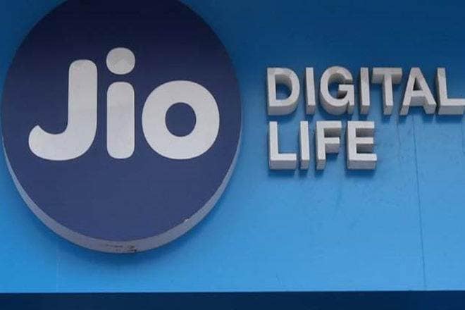 印度回家到世界第二大互联网用户群，感谢JIO：报告
