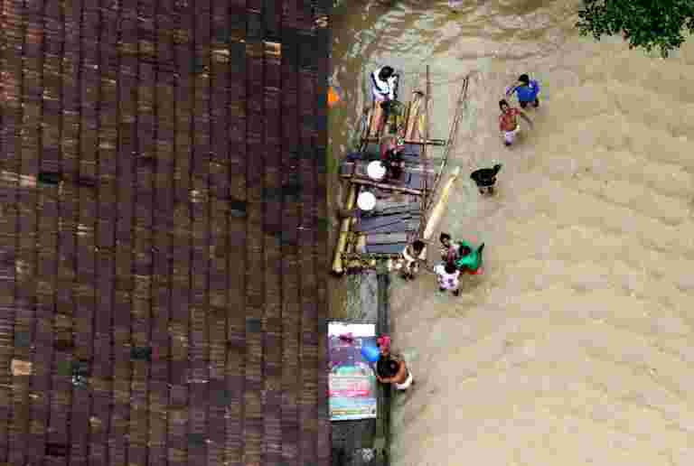 公司如何，电子商务公司正在筹集洪水喀拉拉邦的资金