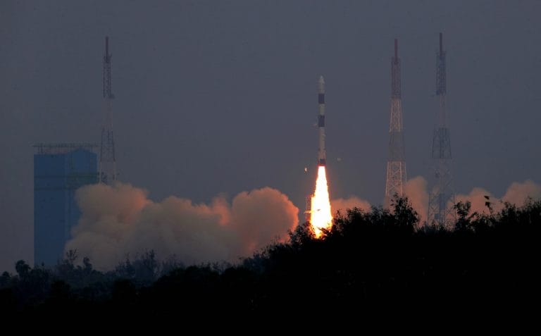 ISRO成功推出PSLV-C47火箭携带CARTOSAT-3,13其他来自Sriharikota的美国纳米卫星