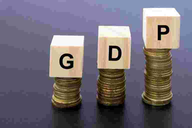 GOVT表示，印度的GDP在2020-21举行的收缩7.7％